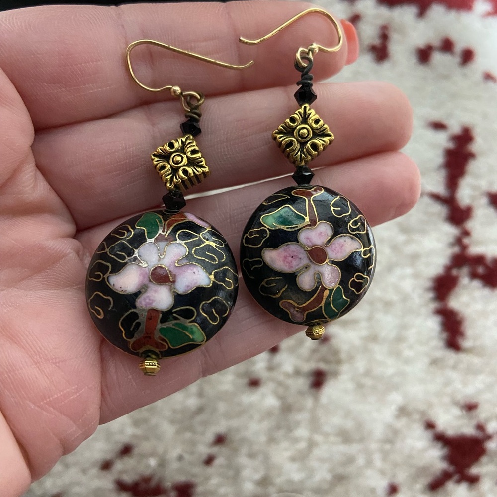Cloisonné Pierced Earrings, Double Sided Dangle with a Lotus on the Cloisonné - Picture 4 of 4